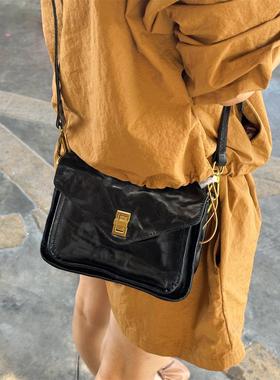 稀有好货~柜价1980！进口树膏牛皮通勤邮差包包新款单肩斜跨女包