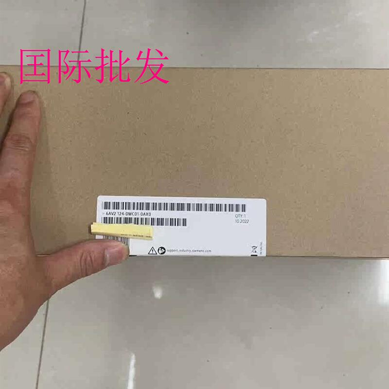 拍前询价：6AV2124-0MC01-0AX0 TP1200全新议价