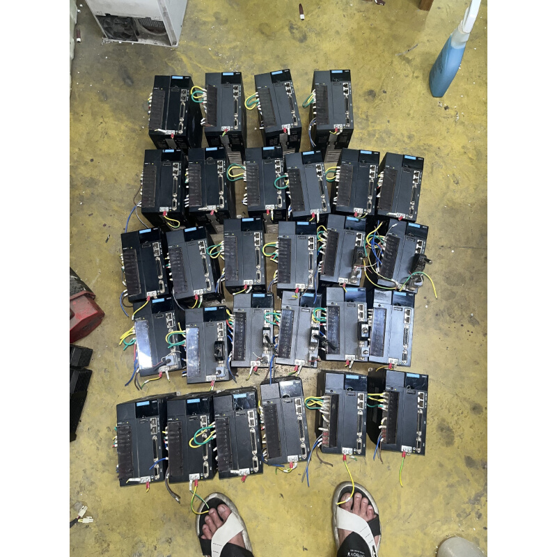 拍前询价：[议价]汇川伺服驱动器1.5kw（IS620NT5R4I）拆机，