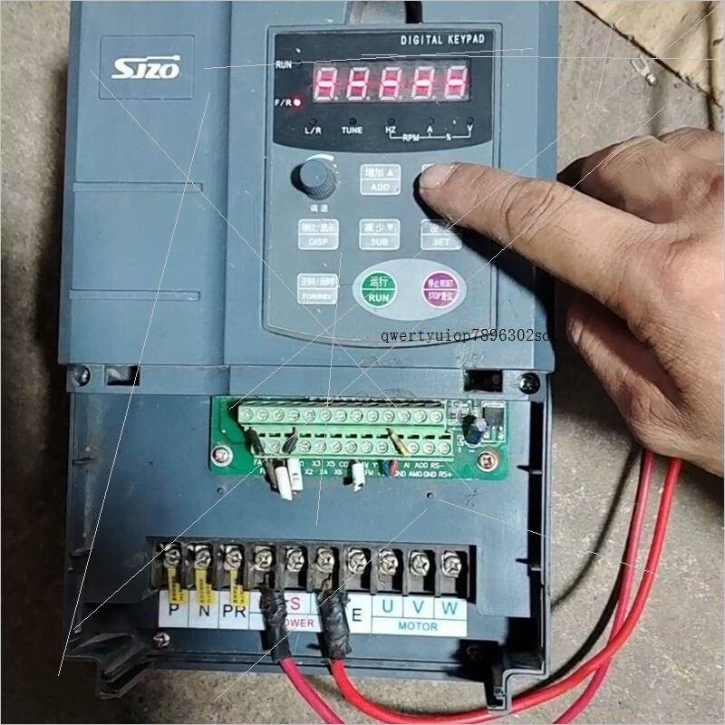 拍前询价：拆机中驱变频器ZQ511-7R5G3/011P3B 7.