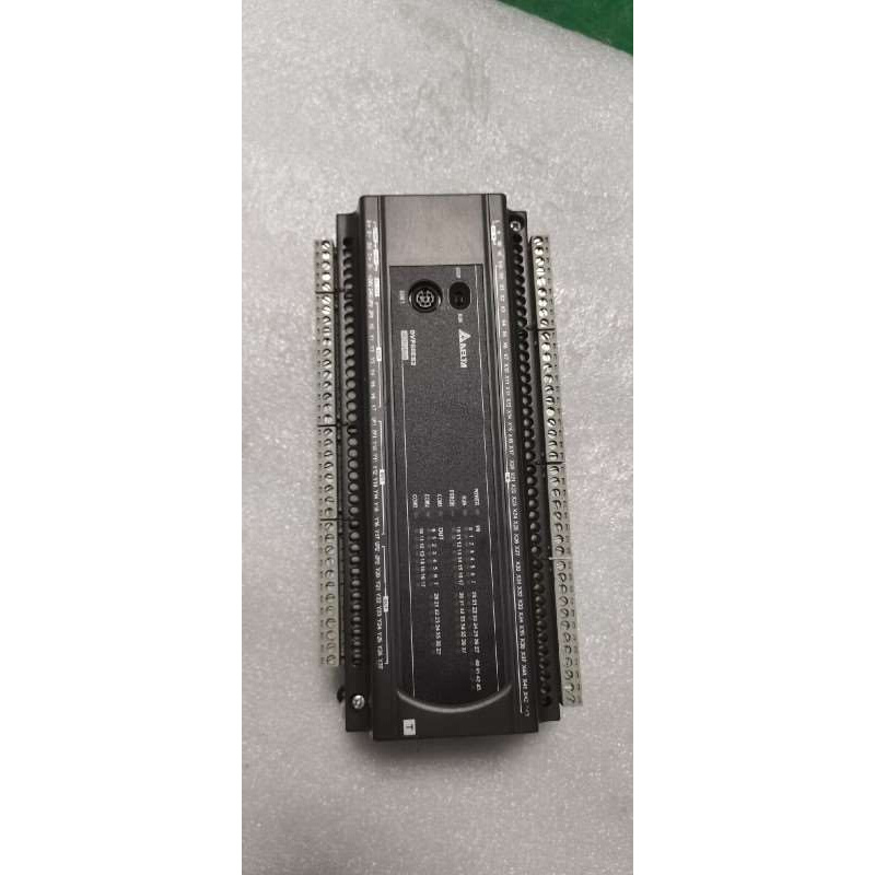 拍前询价：台达PLCDVP60ES200T成色如图所示有划痕个