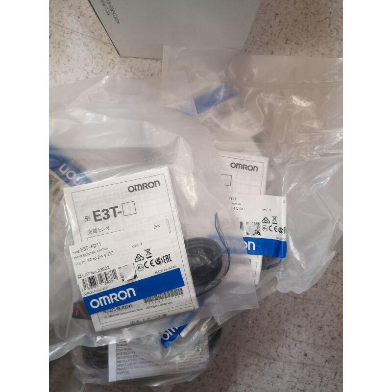 拍前询价：全新原装OMRON E3T-FD11 光电传感器实物图片全新原装