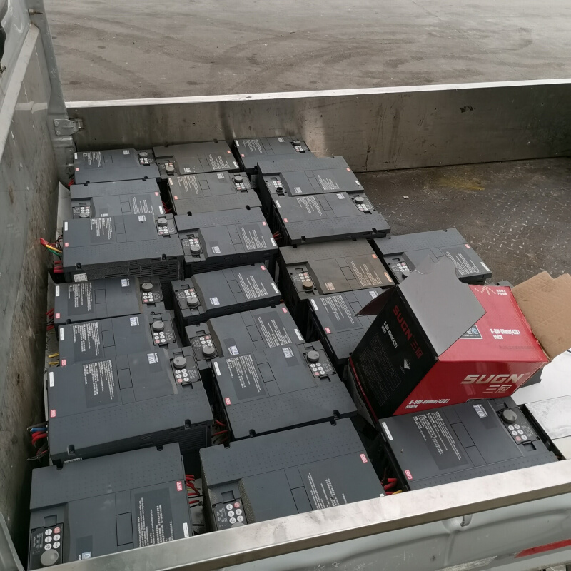 拍前询价：[议价]拆机的一批三菱变频器，外观成色新，功能正常包