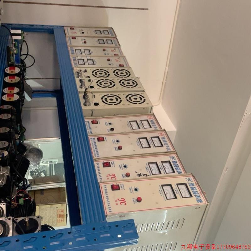 拍前询价:(议价)雅娜、雅超,超声波电箱,18K。20 K,成色不错