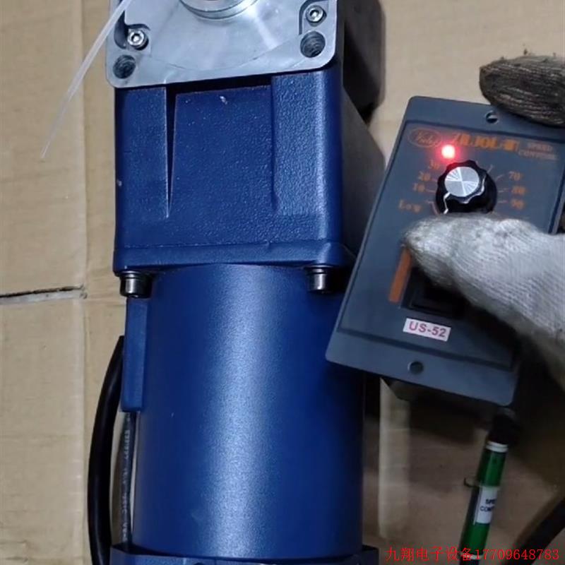 拍前询价:120瓦直角减速电机,调速电机,220v调速电机,配正反