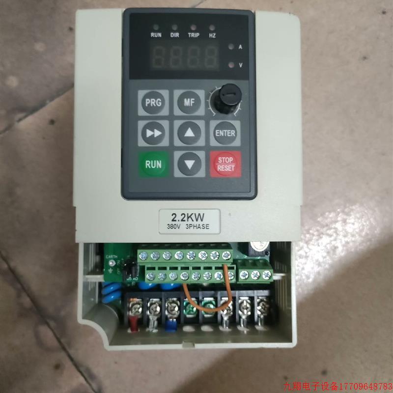 拍前询价:巨力神变频器2.2KW ,JLS-E-4T-2.2G 原装拆