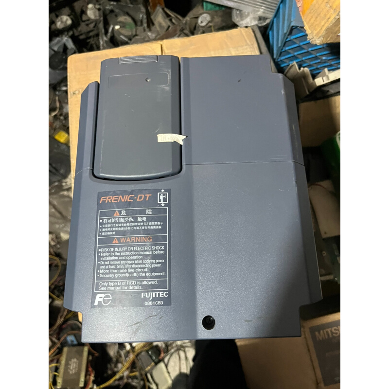 拍前询价：（议价）DT24LL1S-4CN    富士达电梯变频器，拆机包