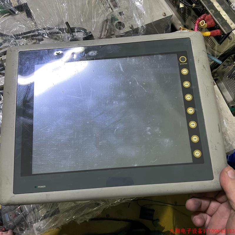 拍前询价:(议价)拆机富士触控屏幕 V610C10一台