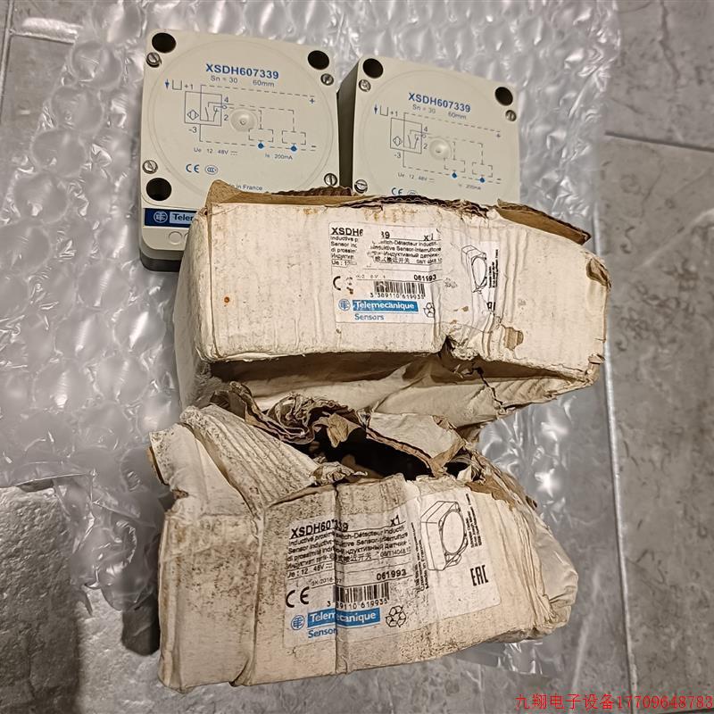 拍前询价:原装施耐德XSDH607339  电感式接近开关