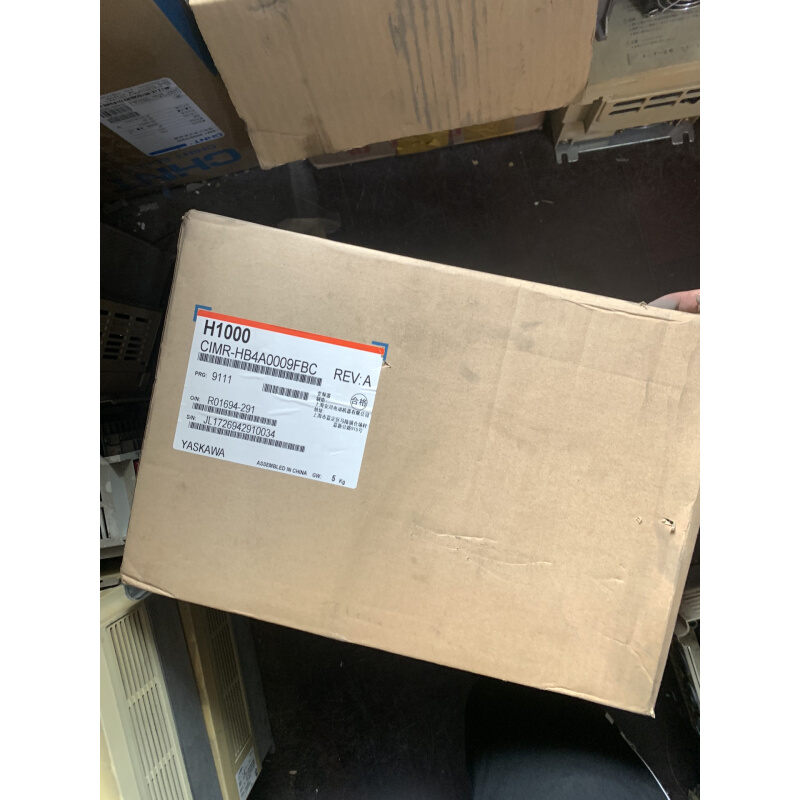 拍前询价：（议价）安川H1000 3.7kw/2.2kw