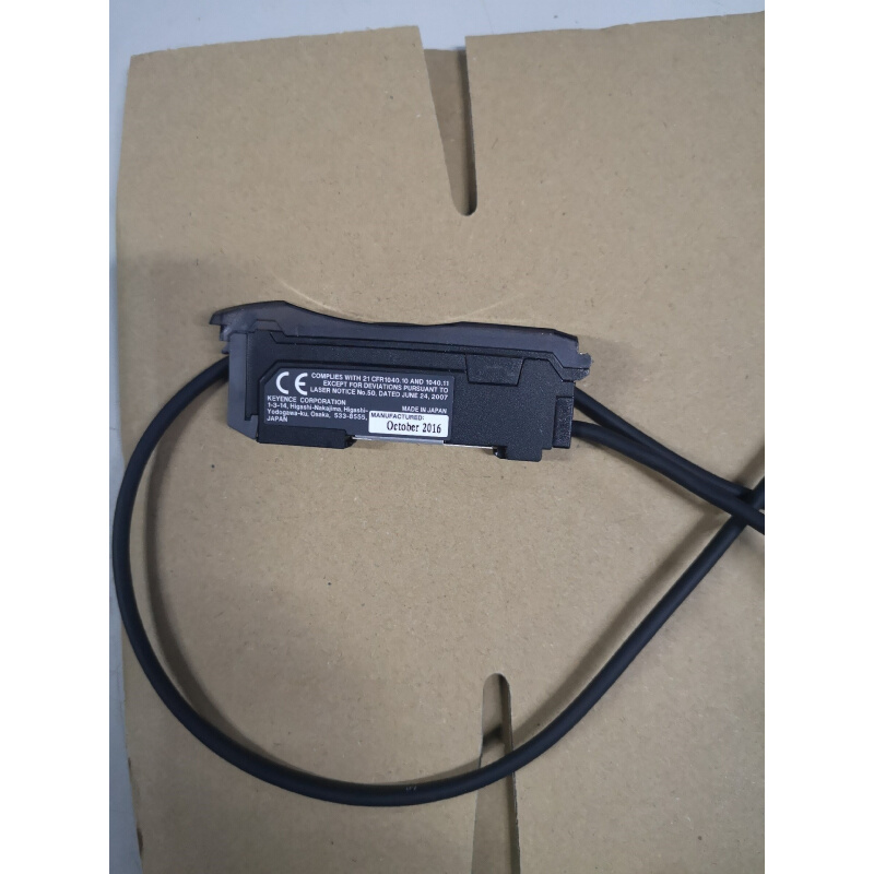 拍前询价：成色好基恩士LV-N11MN 激光传感器实物图片成色好全新