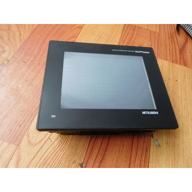 拍前询价：二手 原装拆机 三菱触摸屏 GT1150-QBBD-C 实物图询价