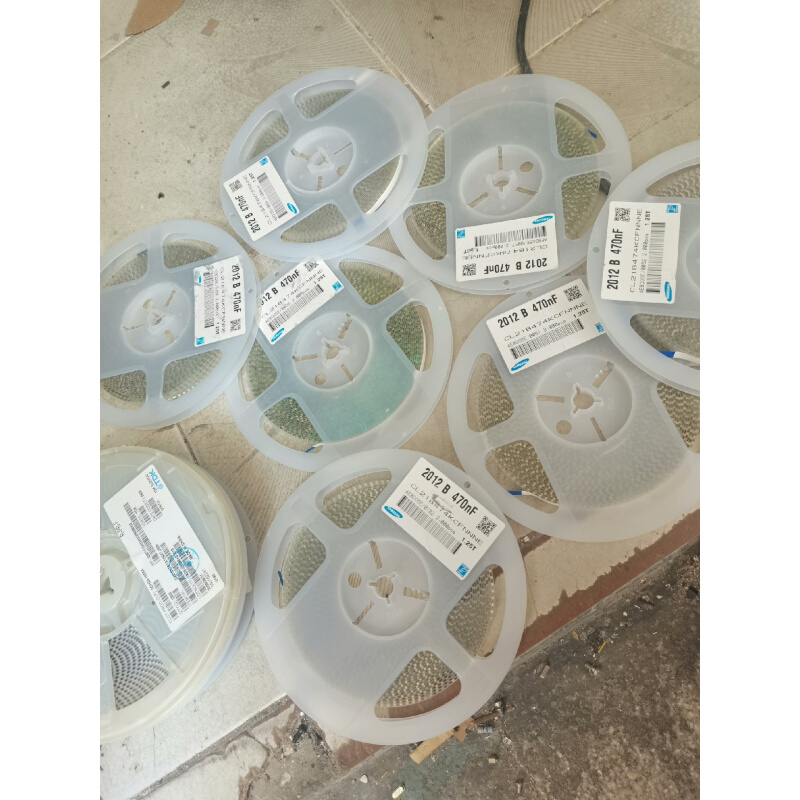 拍前询价：2012B470nF，CL21B474.见图实物，一共九盘一询价为准