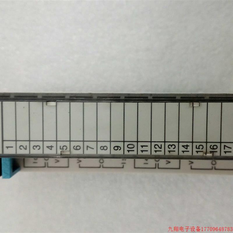 拍前询价:/ PLC模块 FP2AD8VI AFP2400L