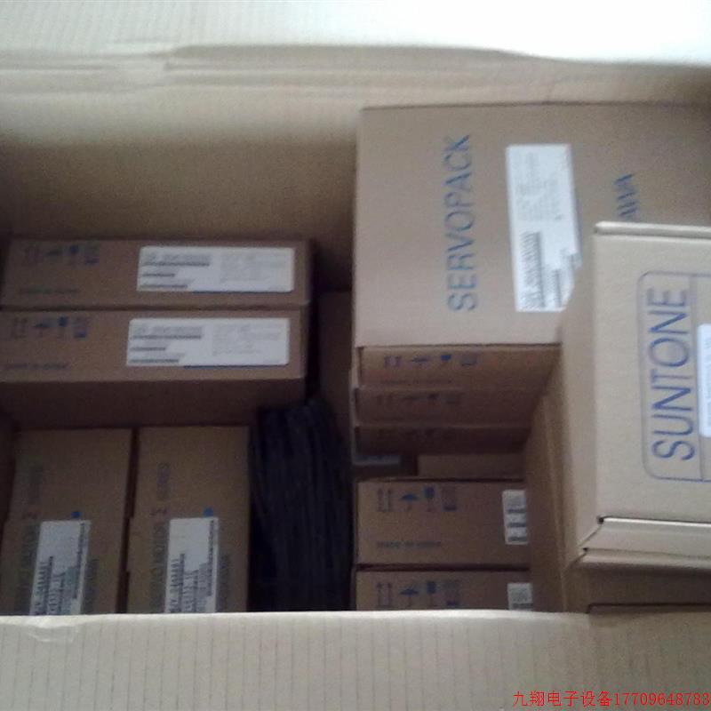 拍前询价:SGMGV-09ADC6C+SGDV-7R6A01A 850W带煞车 有