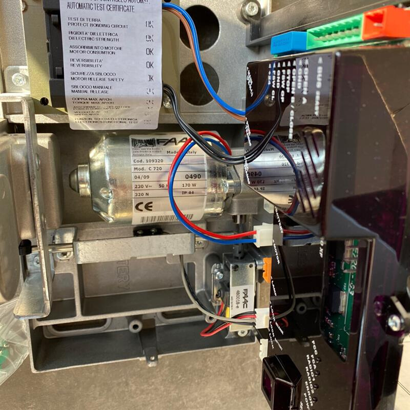 拍前询价：(议价)法柯 FAAC 意大利原装进口FAAC C720平开门电机