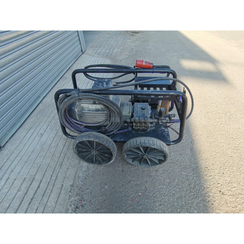 拍前询价：司倍克SPECK清洗机，物品实图拍摄 具体详情如图 议价