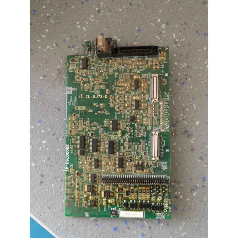 拍前询价：[议价]日立变频器SJ700 NJ600主板