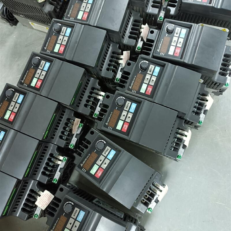 拍前询价：台达变频器0.75kw 220v VFD007EL21A【议价产品】