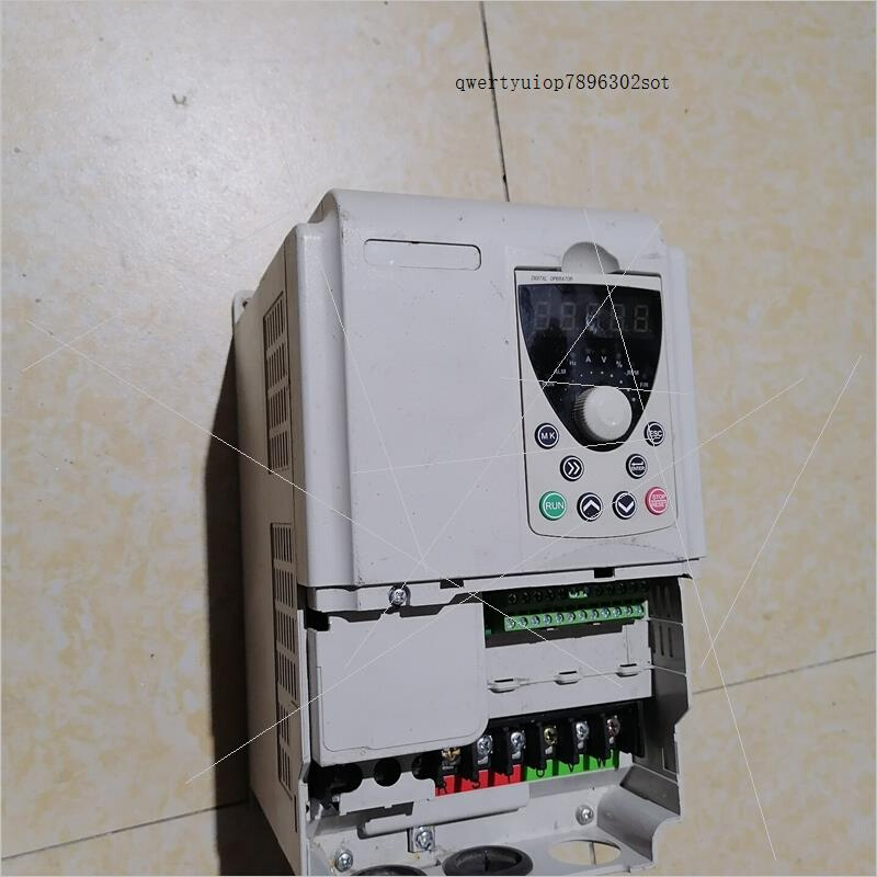 拍前询价：SC3V011T/015S43B saiter变频器 11K