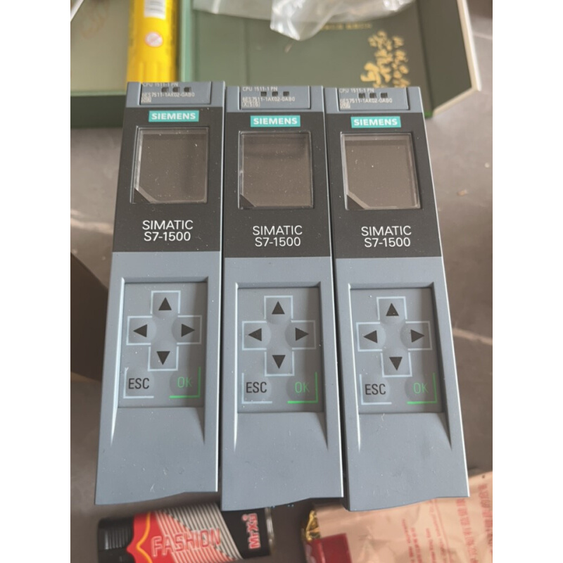 拍前询价：[议价]三台保内511 1ak02 保内