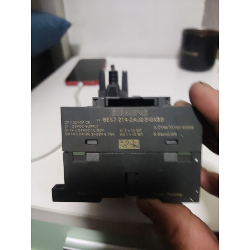 拍前询价：（议价）控制器 6ES7 214-2AD23-0xbb图片就是