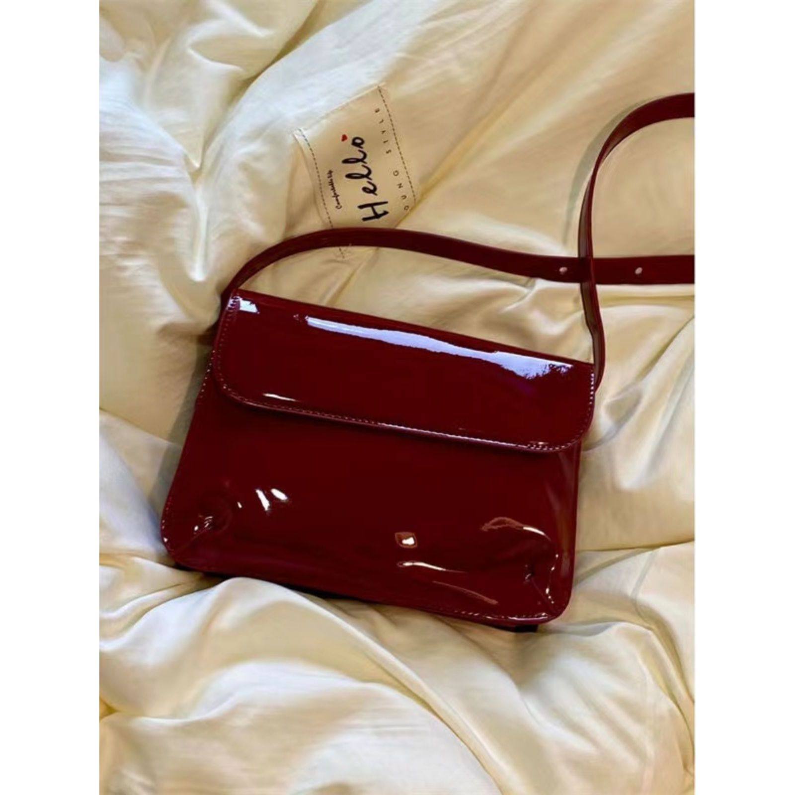 复古红色漆皮小方包2023新款时尚百搭腋下包单肩包方形手提斜挎包