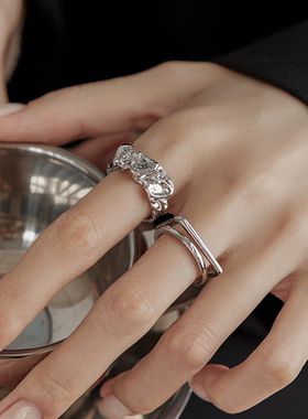 独特高级感戒指女轻奢设计食指戒2025新款爆款指环开口可调节手饰