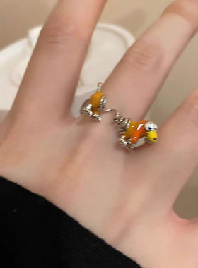 设计感独特弹簧狗戒指可爱卡通小众个高级感气质食指戒情侣指环