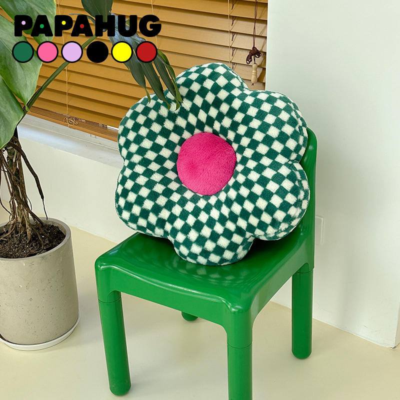 PAPAHUG 棋盘格花朵坐垫毛绒靠垫趴枕猫咪垫子沙发靠垫四季屁股垫