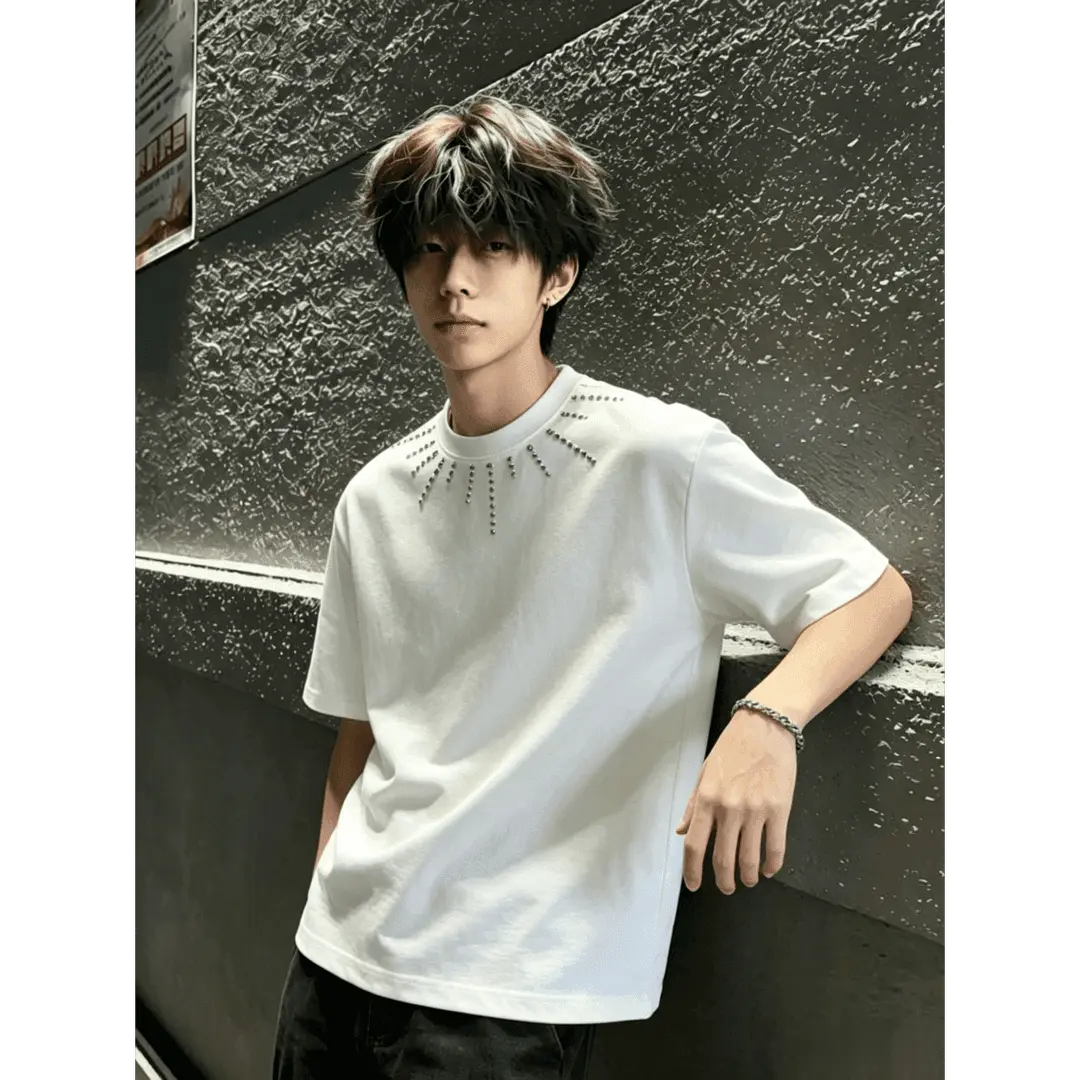 夏季暗黑风手工钉珠垫肩T恤男