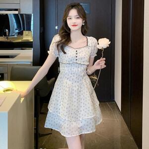 女装夏装新款蛋糕裙子胖妹妹遮肚显瘦泡泡袖碎花连衣裙