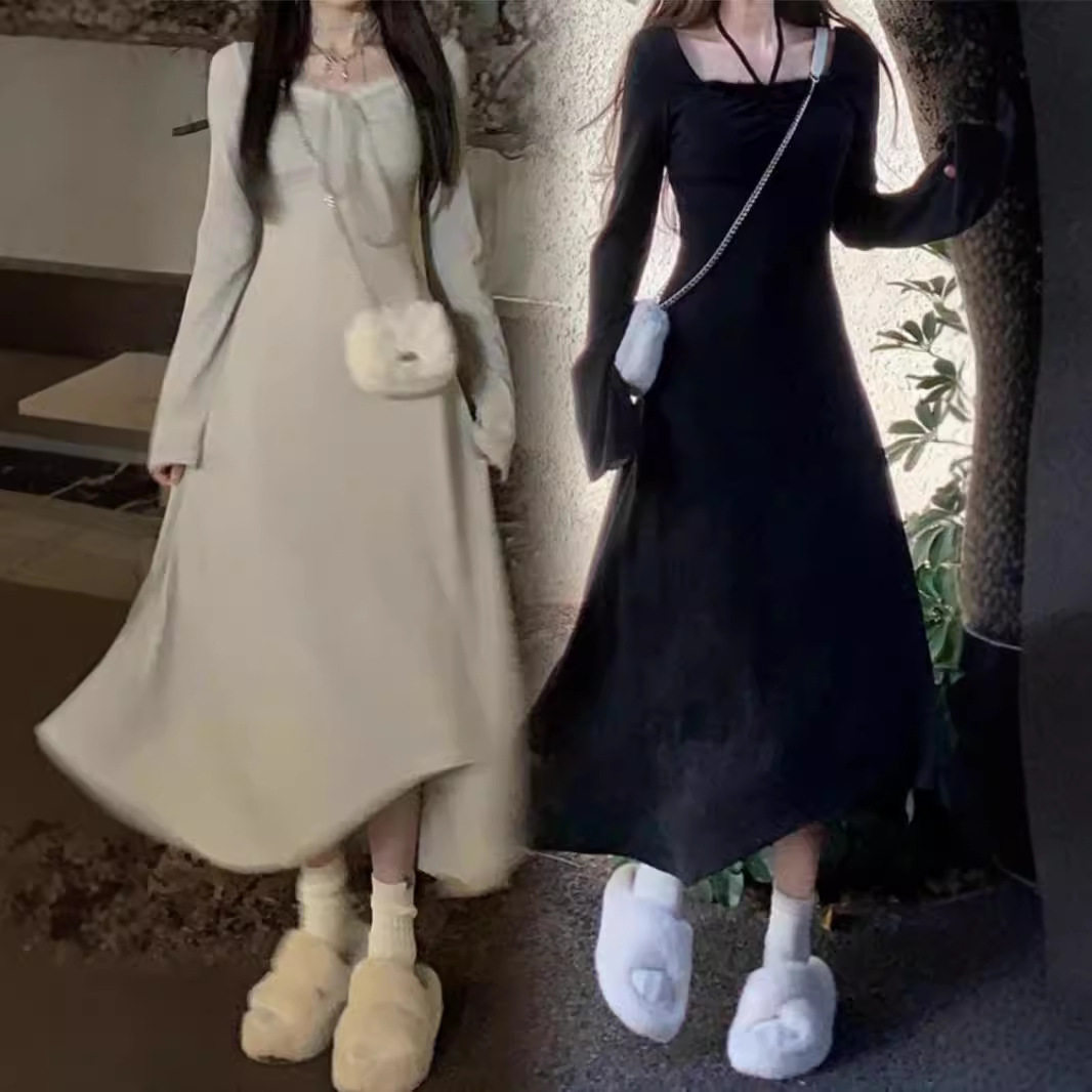 法式甜辣风长袖修身连衣裙子女气质设计感小众收腰内搭长裙秋冬