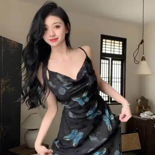 复古法式名媛风性感显瘦修身吊带