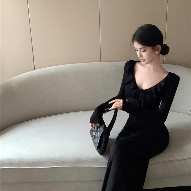 复古性感V领荷叶边长裙绑带设计感收腰显瘦长袖内搭紧身连衣裙女