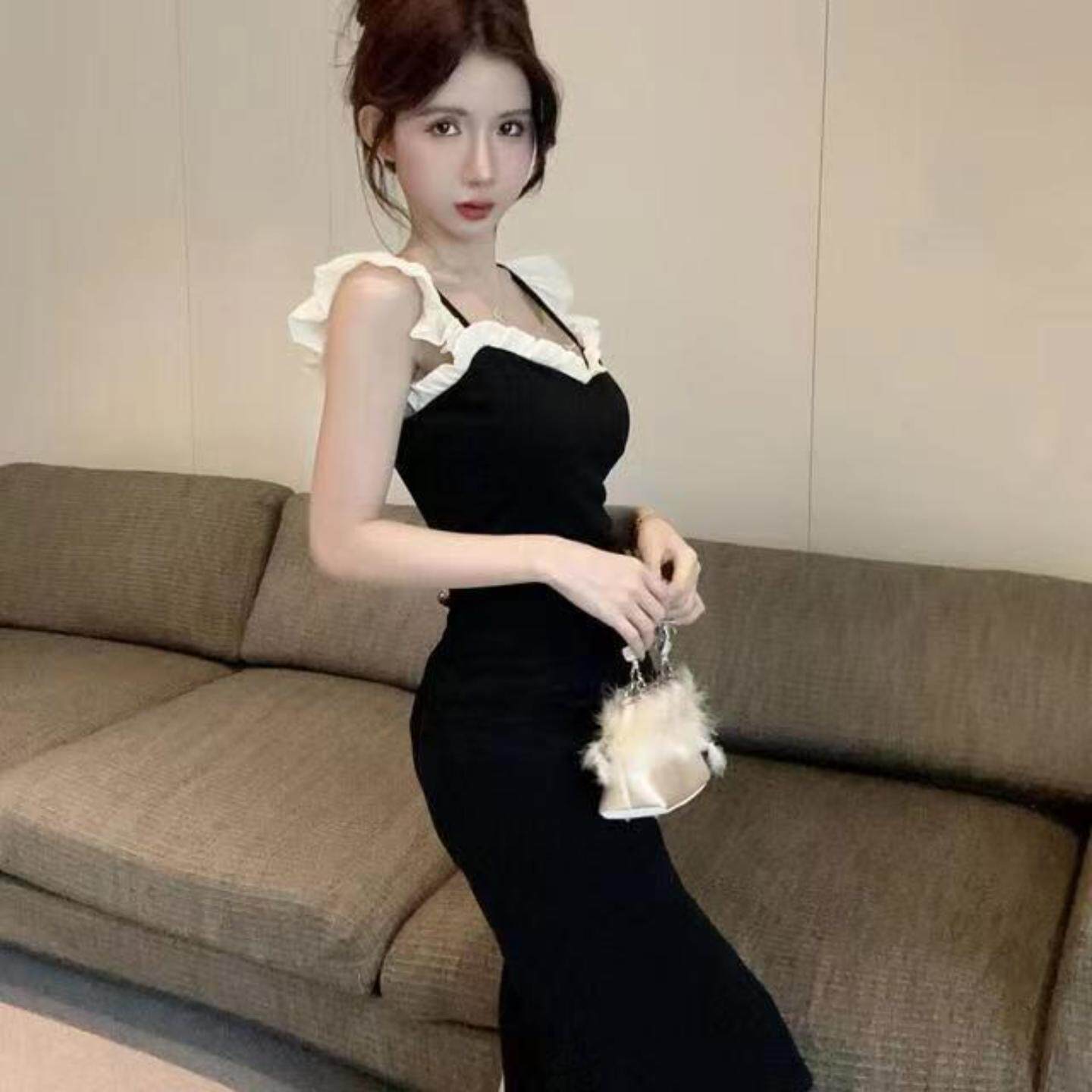 法式气质小黑裙新款纯欲木耳边