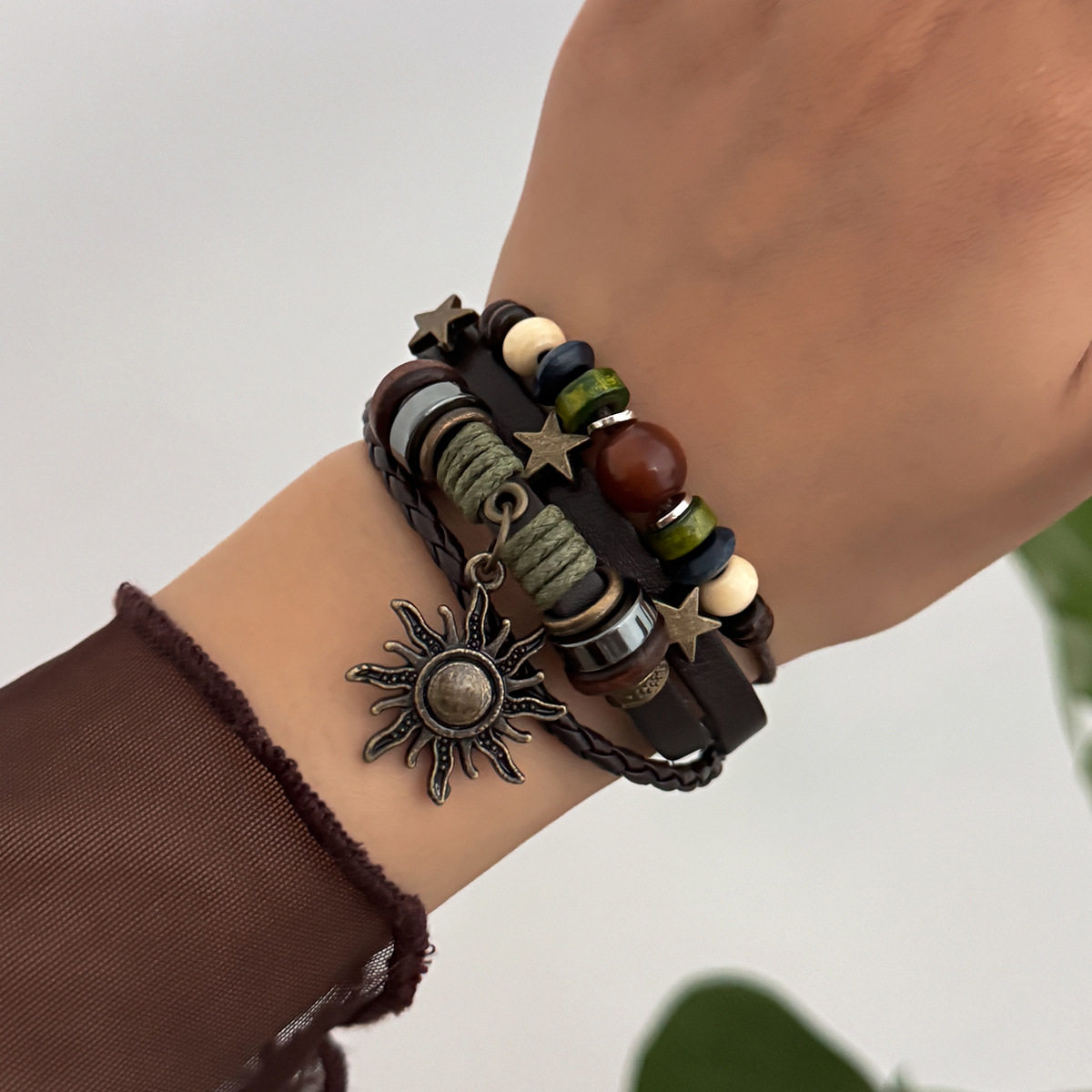 欧美跨境波西米亚编织绳叠戴PU手链 复古民族风金属太阳吊坠手饰,饰品/流行首饰/时尚饰品新,手链,淘宝优惠券,粉丝福利购,淘宝优惠卷
