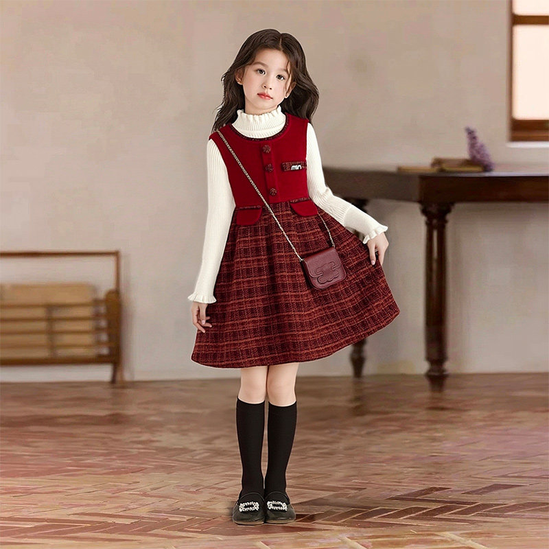 女童拜年服连衣秋冬季裙套装2025新款红色拼接设计时尚洋气连衣裙