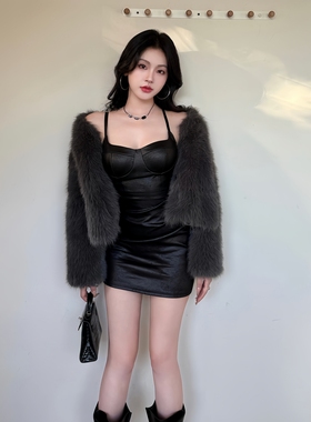 GirlsAt18 性感辣妹包臀皮裙女秋季高级感御姐收腰黑色吊带连衣裙