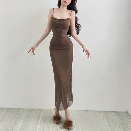 GirlsAt18 纯欲性感吊带网纱连衣裙女夏季度假约会收腰显瘦长裙
