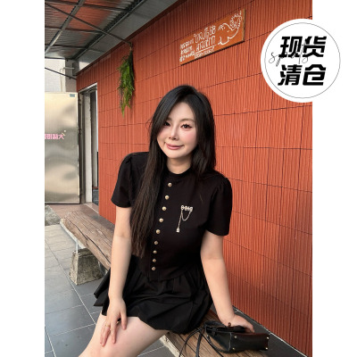 大小姐微胖大码“苏格拉周末” 韩系显瘦百搭短袖纽扣针织上衣女