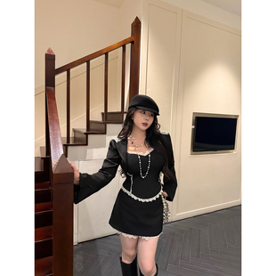 大小姐“坠入梦境”千金风气质短款连帽外套+花边吊带+裙裤套装秋
