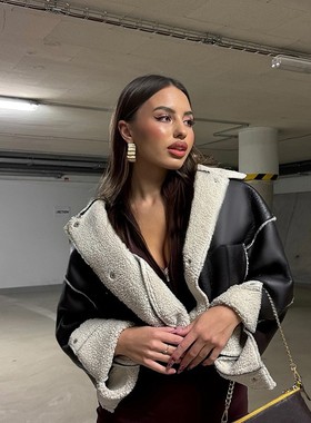 Casual leather lapel motorcycle jacket休闲皮革翻领机车外套女