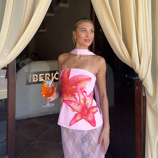 Sexy slim fit hanging neck printed top性感修身挂脖印花上衣女