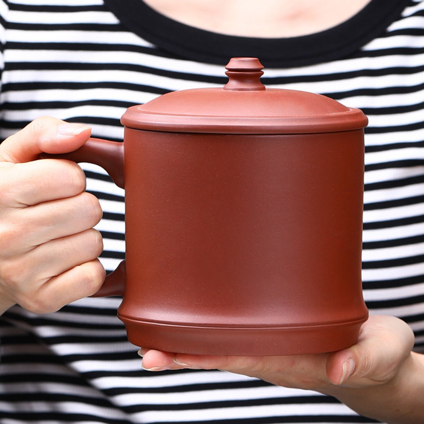 宜兴紫砂竹节带盖茶杯1000ml