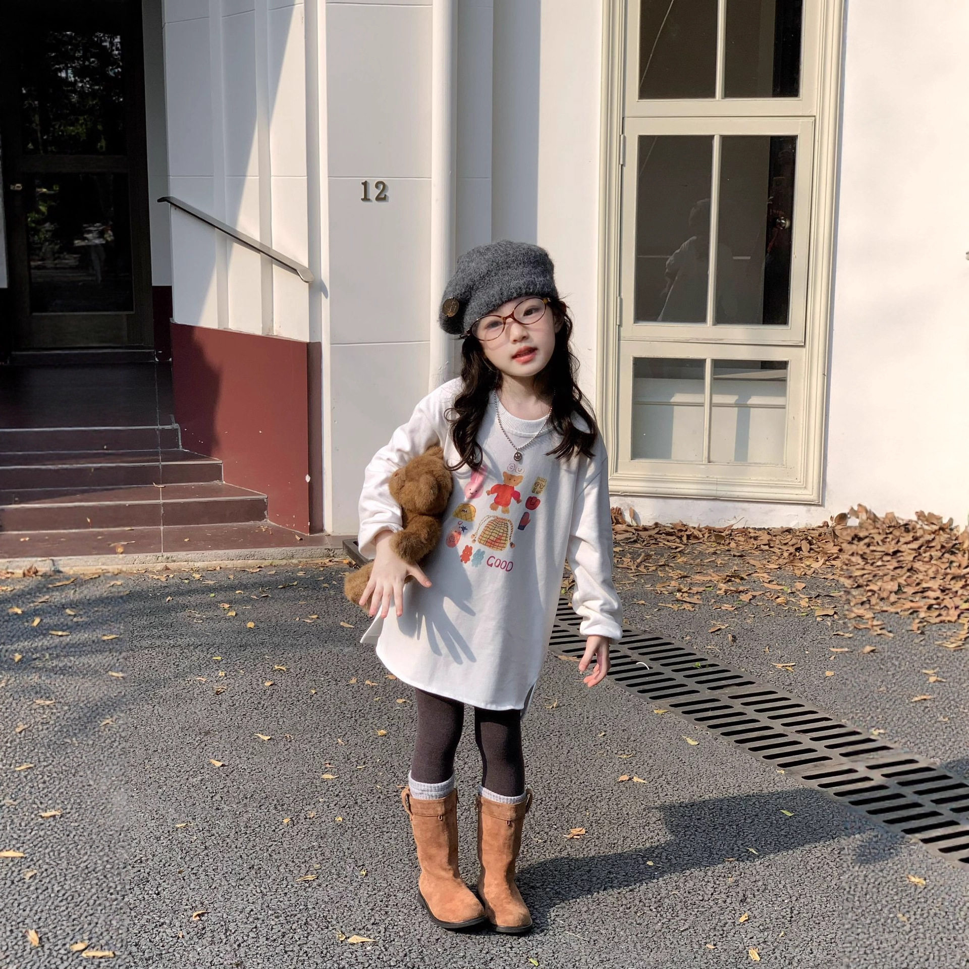 2025秋季女童韩版长款T恤儿童洋气时髦打底衫童装秋装上衣百搭潮