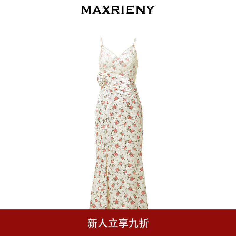 MAXRIENY粉花宫廷复古风立体花丝绒提花连衣裙秋冬新款裙子