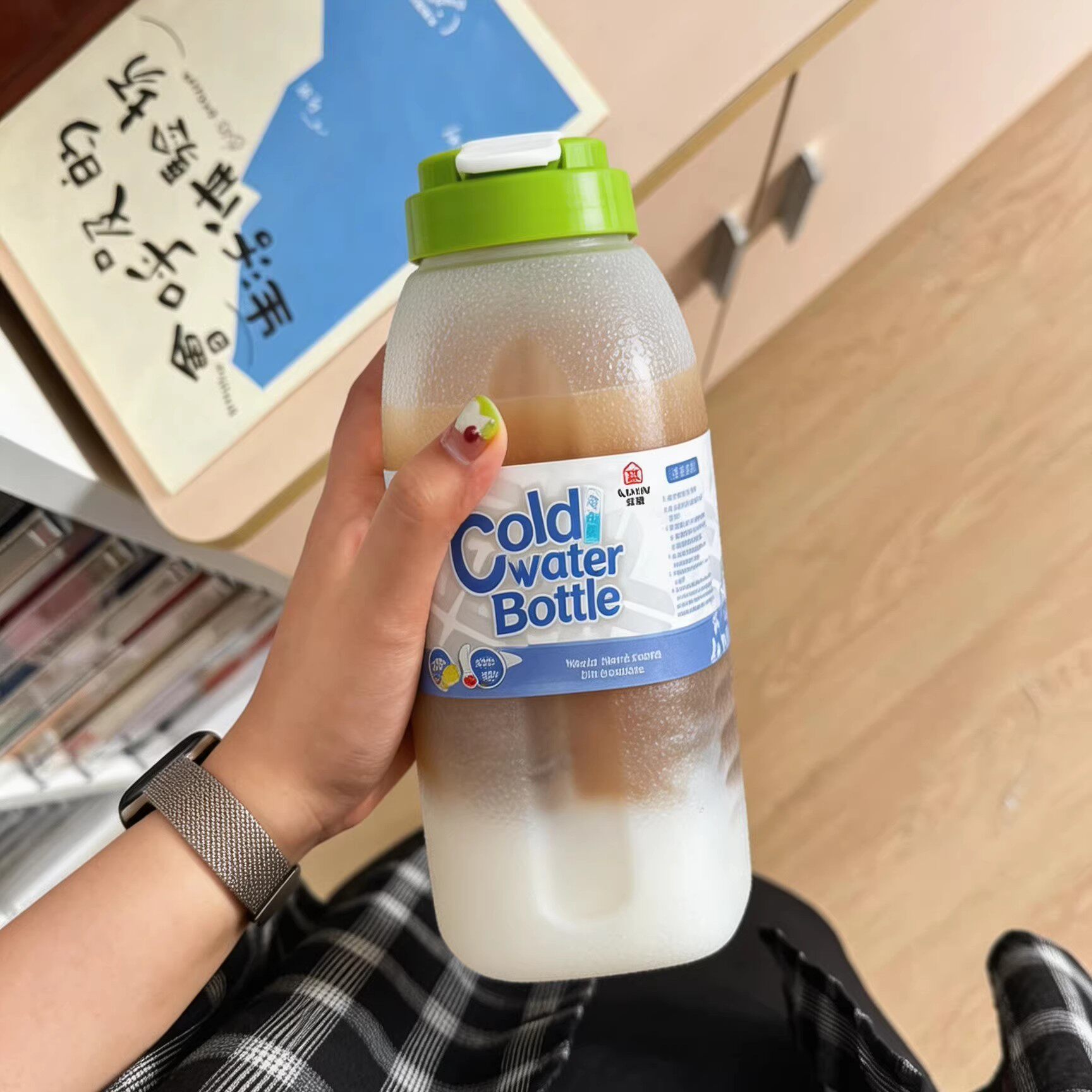 吨吨桶水壶大容量户外可携式耐高温PP食品级健身水杯摔不烂冷泡茶 - 实物图