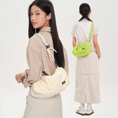 VAOPER新款单肩腋下包女通勤百搭