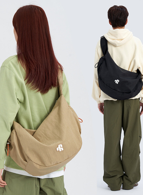 花儿与少年同款VAOPER喂牌原创运动斜挎包男旅行包单肩饺子包女